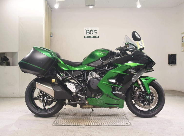 Мотоцикл Kawasaki NINJA H2 SX з пробігом 29574 km