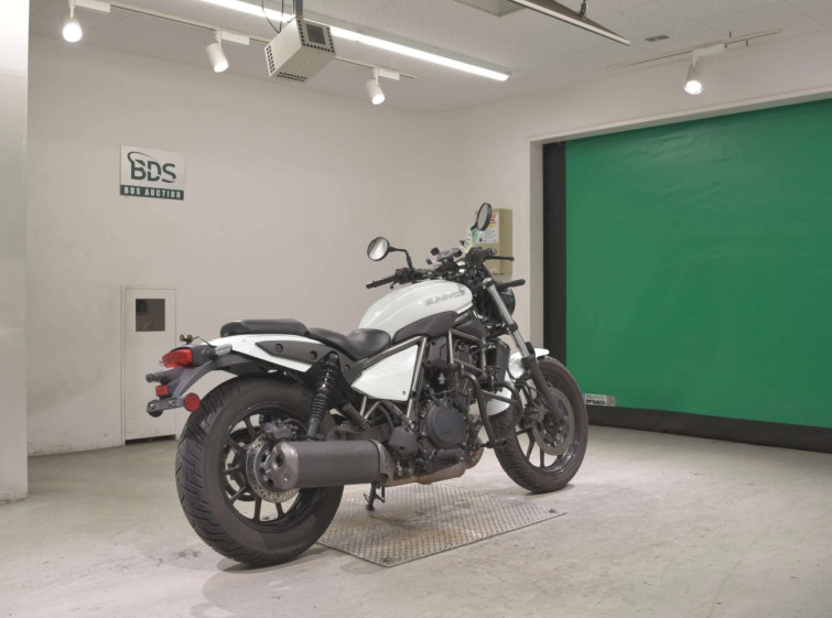 Мотоцикл Kawasaki ELIMINATOR400-3 с пробегом 5037 km