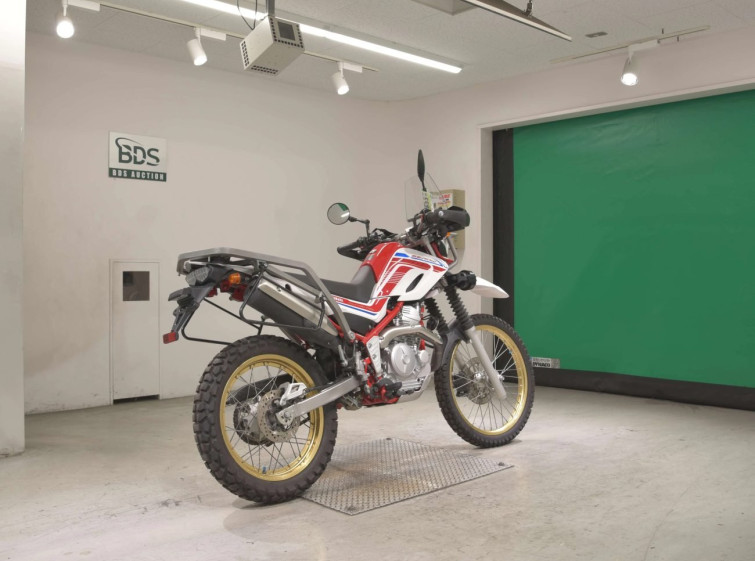 Мотоцикл Yamaha SEROW XT250 з пробігом 16579 km