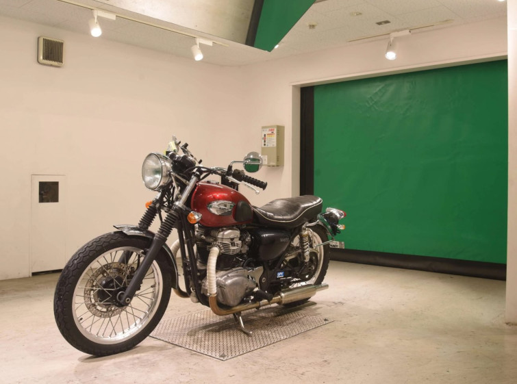 Мотоцикл Kawasaki W400 з пробігом 27435 km