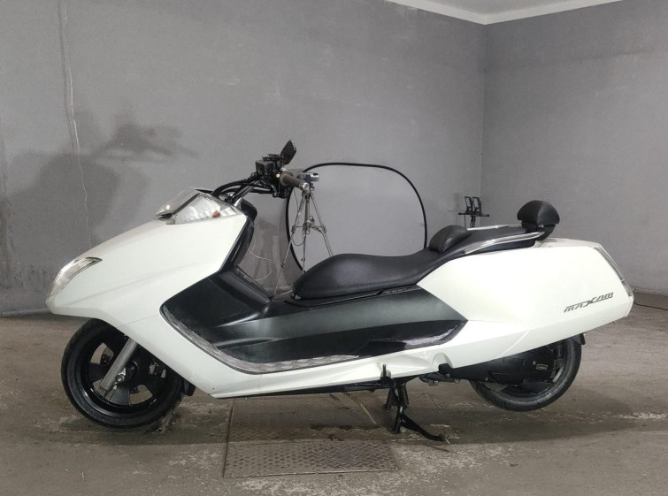 Мотоцикл Yamaha MAXAM250 с пробегом 16400 km