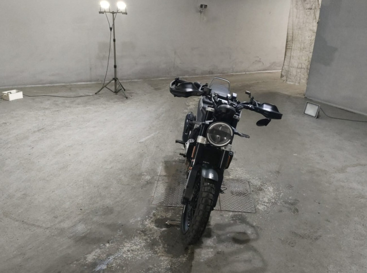 Мотоцикл Husqvarna SUZAL TOPIEREN 401 с пробегом 6813 km