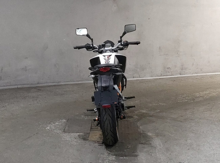 Мотоцикл KTM 390 DUKE с пробегом 12479 km