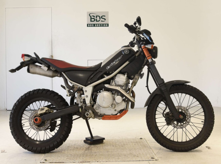 Мотоцикл Yamaha TRICKER з пробігом 12548 km