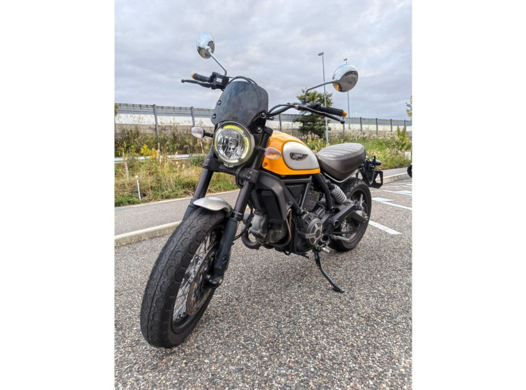 Мотоцикл Ducati SCRAMBLER 803 CLASSIC с пробегом 31595 km