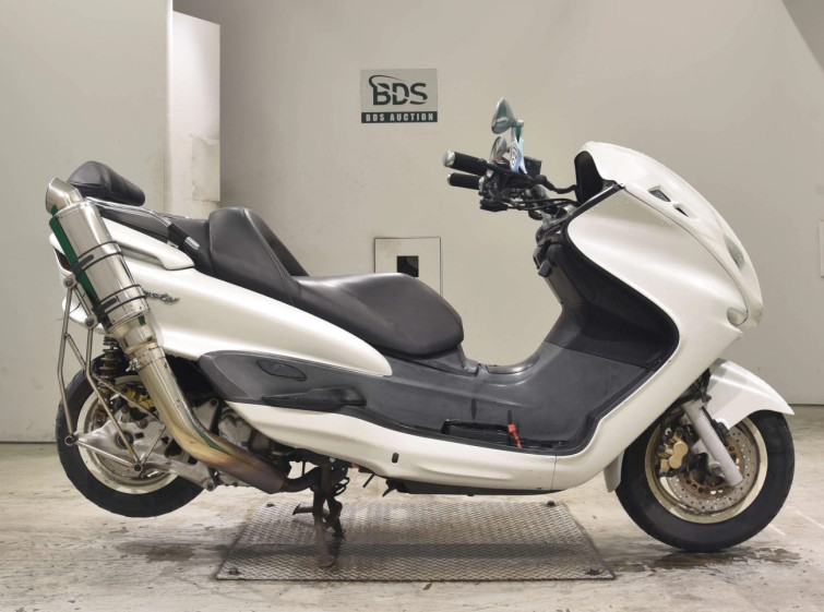 Мотоцикл Yamaha MAJESTY250