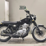 Мотоцикл Yamaha SR400 с пробегом 3850 km