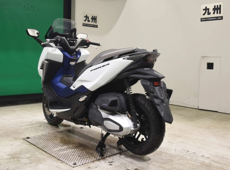 Мотоцикл Honda FORZA с пробегом 5175 km