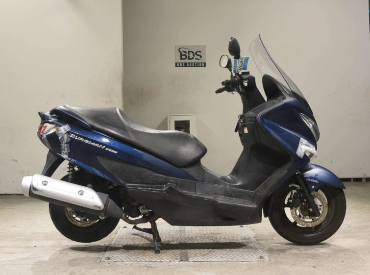 Мотоцикл Suzuki BURGMAN200 з пробігом 38437 km