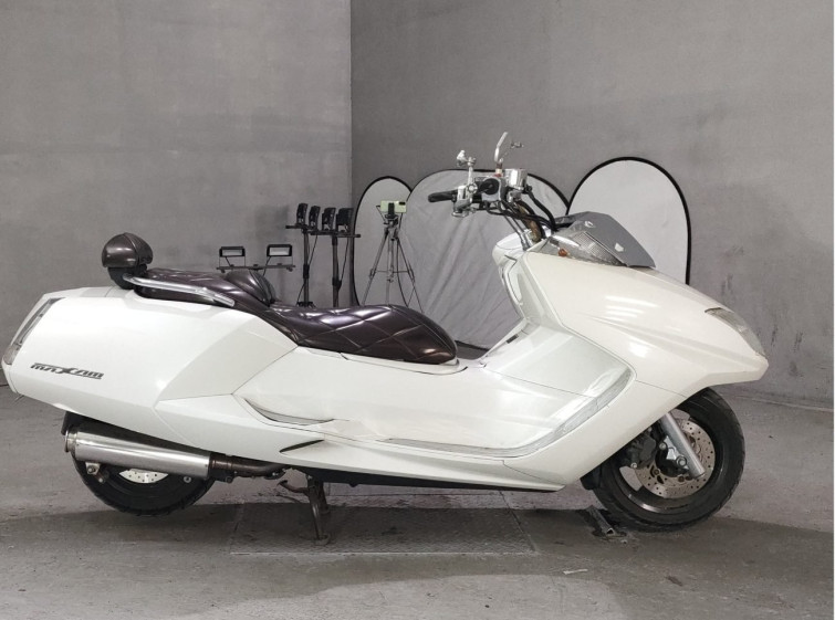 Мотоцикл Yamaha MAXAM250 с пробегом 1792 km