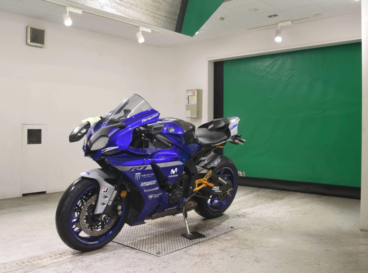 Мотоцикл Yamaha YZF-R1 з пробігом 15966 km