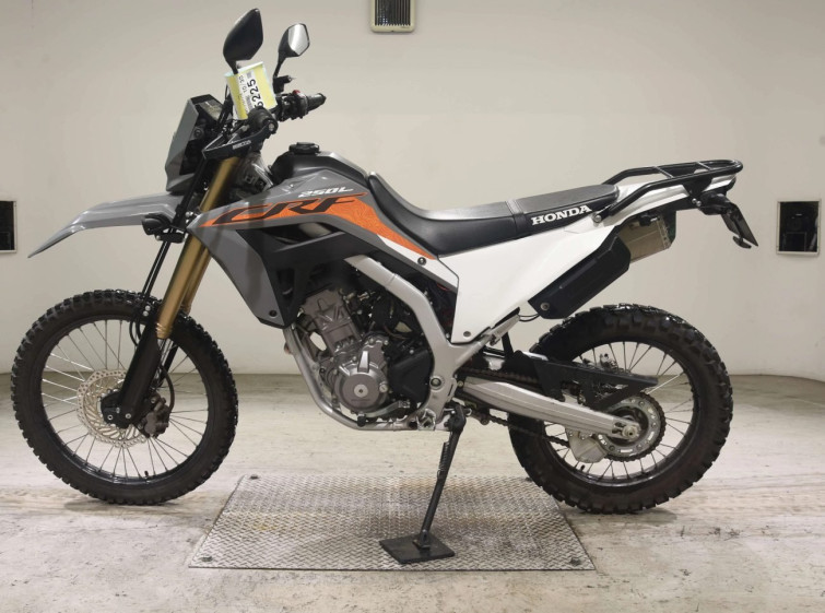 Мотоцикл Honda CRF250L з пробігом 8863 km