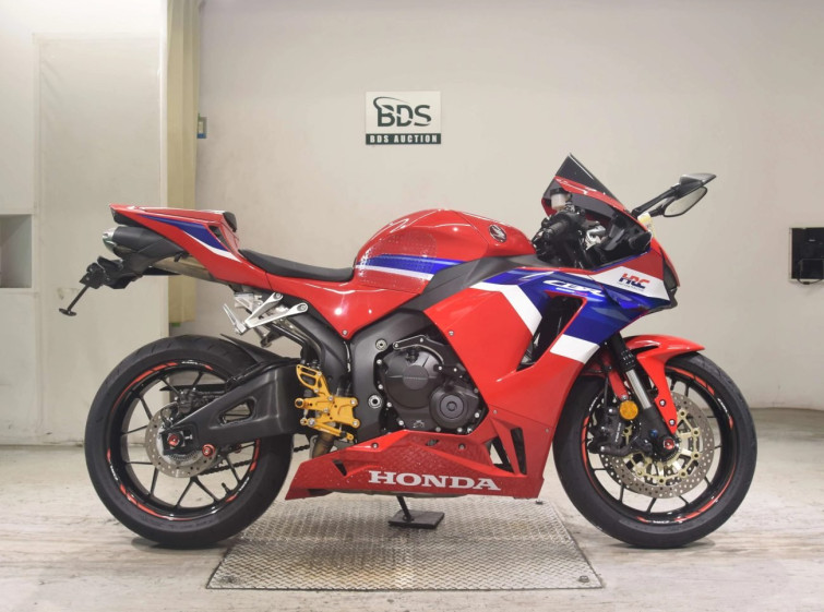 Мотоцикл Honda CBR600RR с пробегом 4245 km