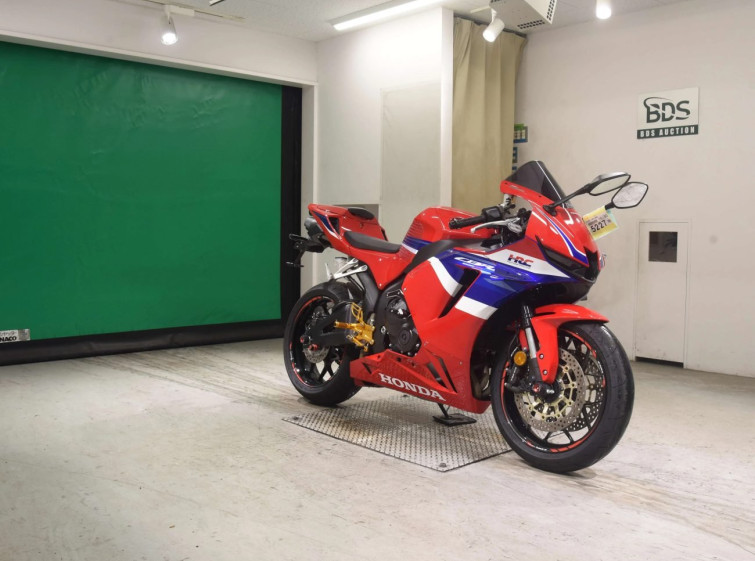 Мотоцикл Honda CBR600RR с пробегом 4245 km
