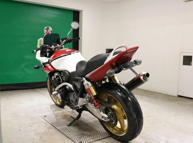 Мотоцикл Honda CB400SFV BOLDOR з пробігом 21085 km