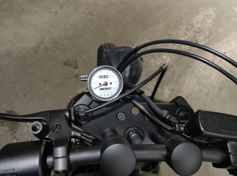 Мотоцикл Honda MAGNA250 с пробегом 1939 km