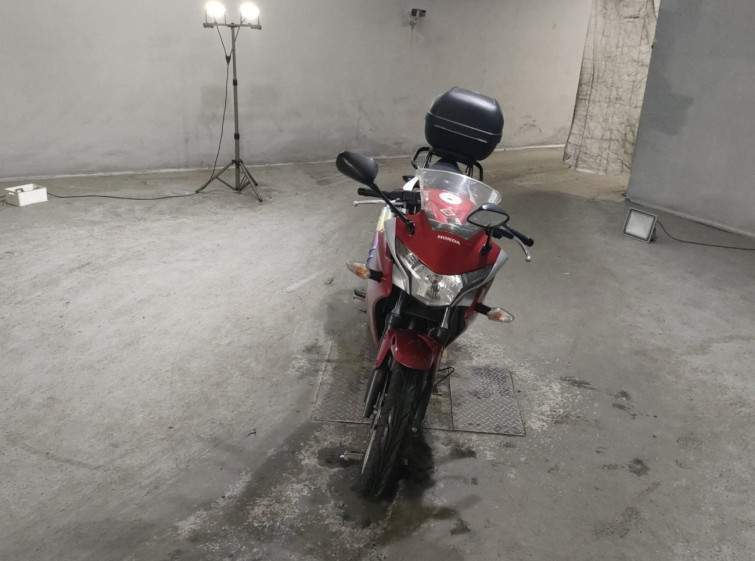 Мотоцикл Honda CBR250R з пробігом 30828 km