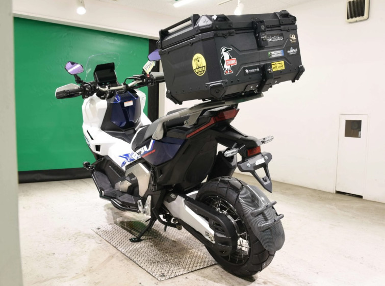 Мотоцикл Honda X-ADV750-2 з пробігом 3318 km