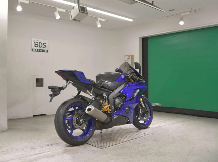 Мотоцикл Yamaha YZF-R6 с пробегом 8764 km