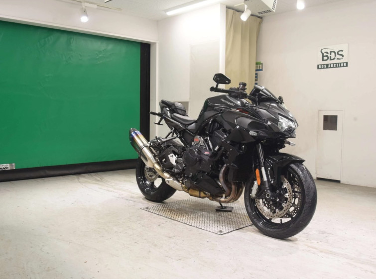 Мотоцикл Kawasaki Z H2 с пробегом 12590 km