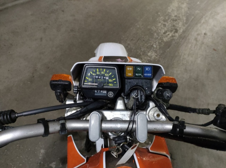 Мотоцикл Yamaha ｾﾛｰ225 с пробегом 6424 km