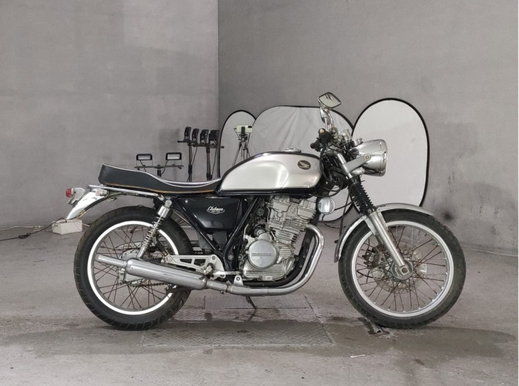 Мотоцикл Honda GB250 CLUBMAN с пробегом 3994 km