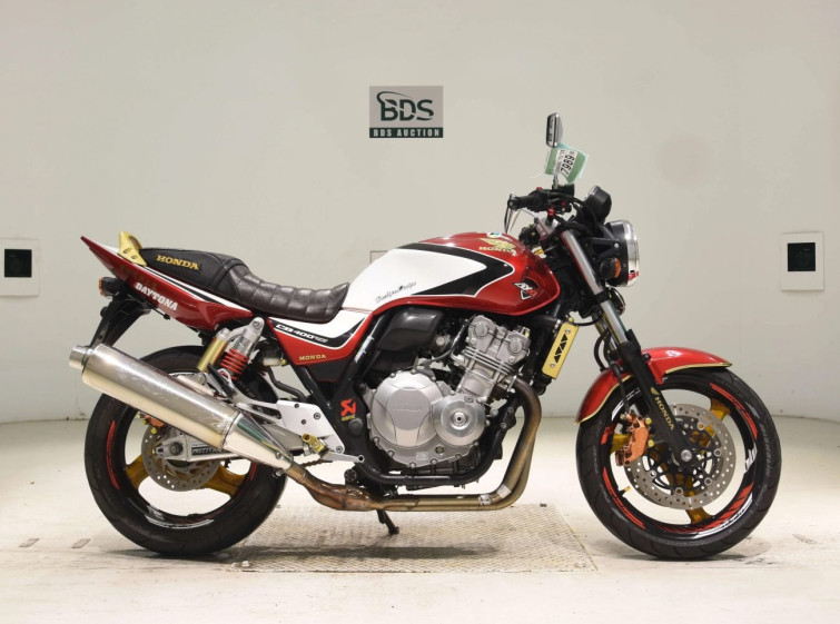 Мотоцикл Honda CB400SFV с пробегом 27853 km