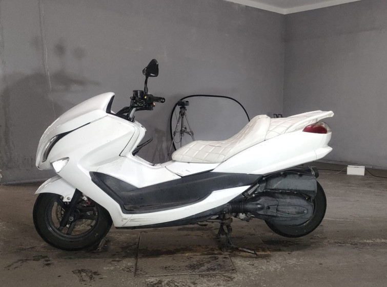 Мотоцикл Yamaha MAJESTY250 с пробегом 47991 km