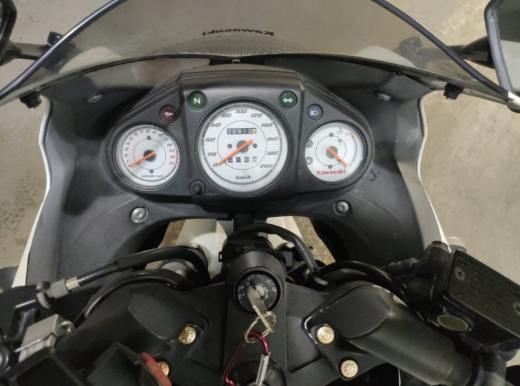 Мотоцикл Kawasaki NINJA250R с пробегом 26613 km