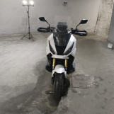 Мотоцикл Honda X-ADV750 з пробігом 7264 km
