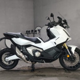 Мотоцикл Honda X-ADV750 з пробігом 7264 km