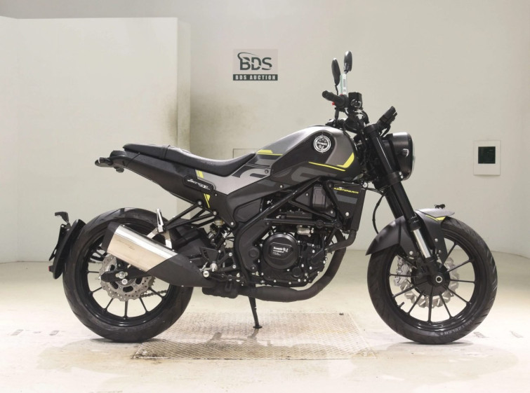 Мотоцикл Benelli LEONCINO 250