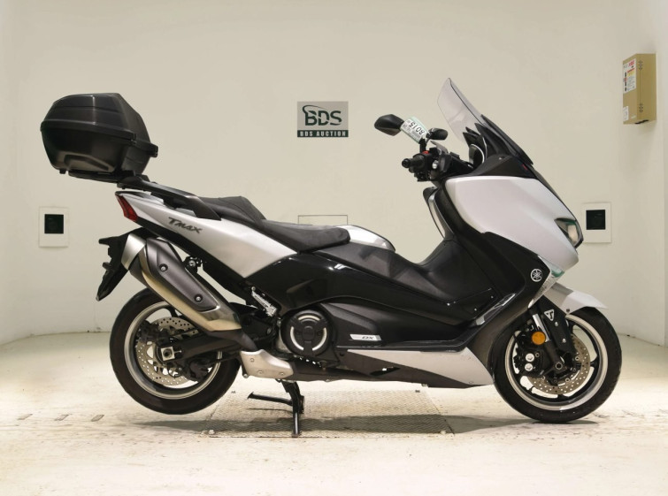 Мотоцикл Yamaha T-MAX530 з пробігом 15511 km