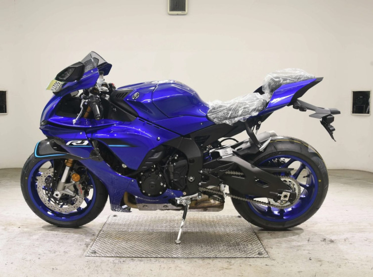 Мотоцикл Yamaha YZF-R1 з пробігом 1 km