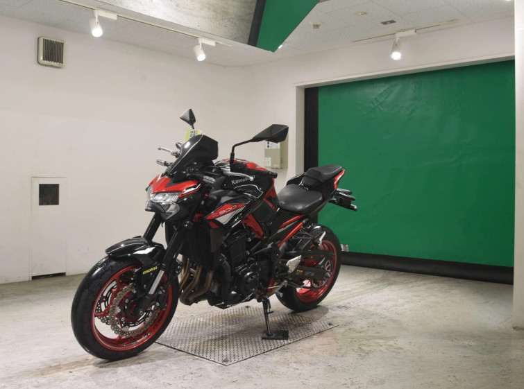 Мотоцикл Kawasaki Z900 с пробегом 3275 km