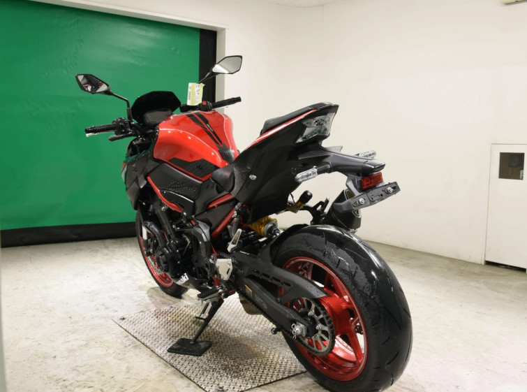 Мотоцикл Kawasaki Z900 с пробегом 3275 km