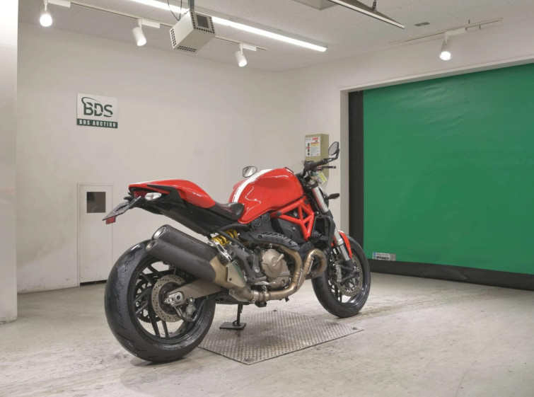 Мотоцикл Ducati MONSTER 821 с пробегом 10265 km