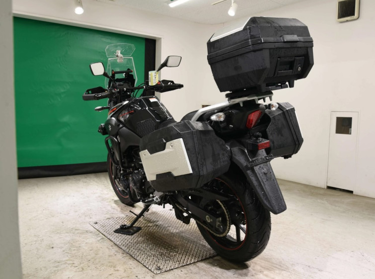 Мотоцикл Suzuki V-STROM DL250 з пробігом 20644 km