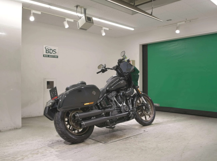 Мотоцикл HD FXLRST1920 с пробегом 3226 km