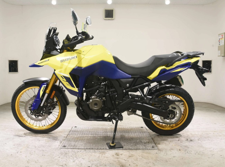 Мотоцикл Suzuki VSTROME 800DE с пробегом 13751 km