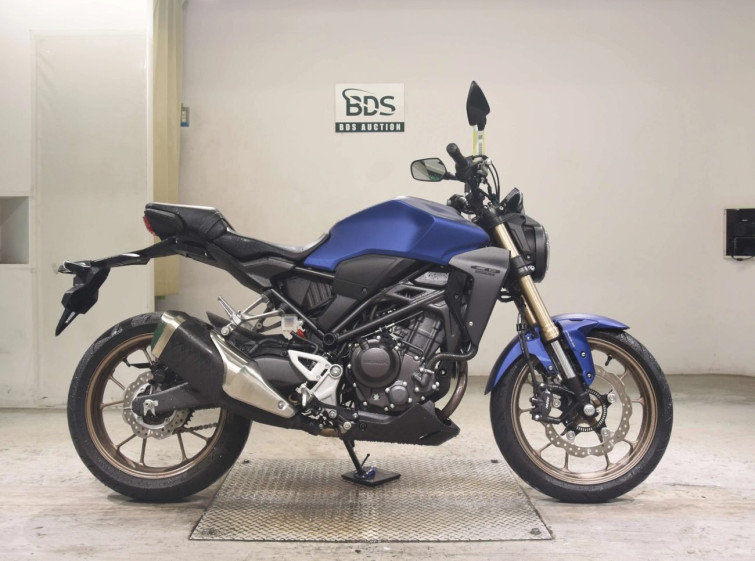 Мотоцикл Honda CB250RA з пробігом 1610 km