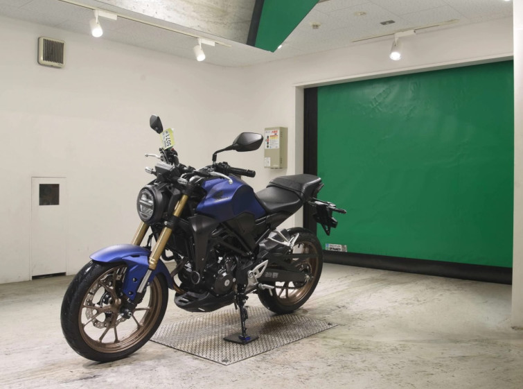 Мотоцикл Honda CB250RA з пробігом 1610 km