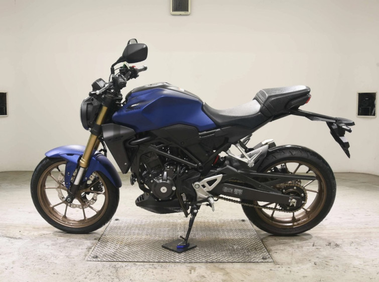 Мотоцикл Honda CB250RA з пробігом 1610 km