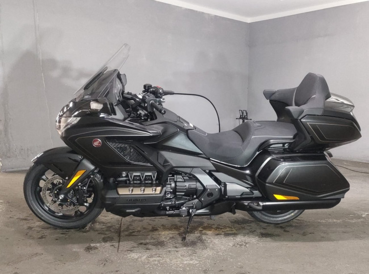 Мотоцикл Honda GL1800 TOUR D с пробегом 12 km