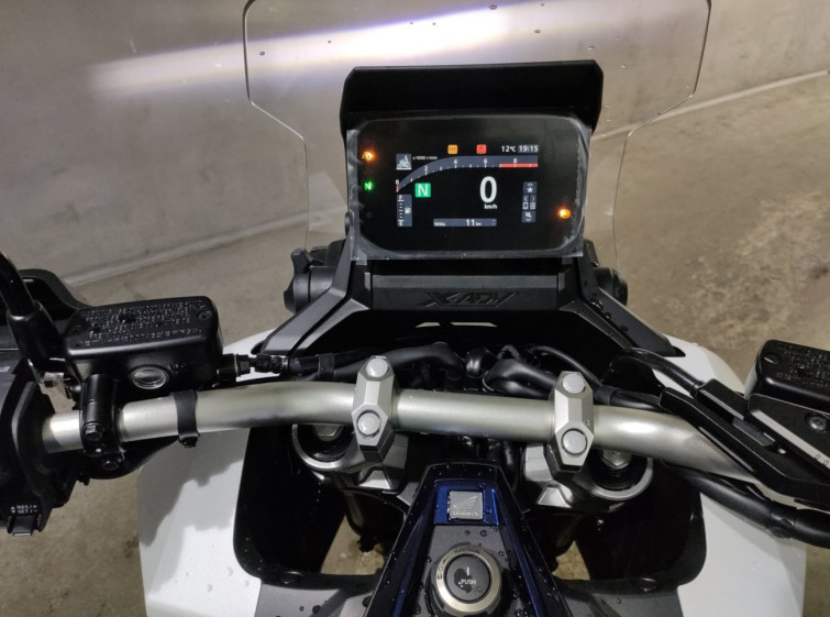 Мотоцикл Honda X-ADV750 з пробігом 11 km