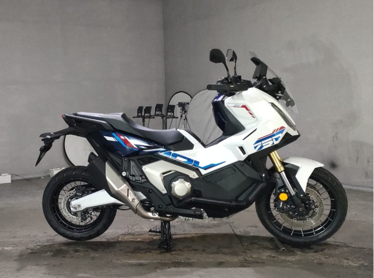 Мотоцикл Honda X-ADV750 з пробігом 70 km