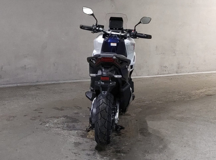 Мотоцикл Honda X-ADV750 з пробігом 70 km
