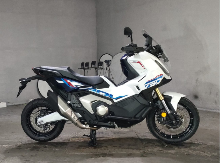 Мотоцикл Honda X-ADV750 з пробігом 93 km