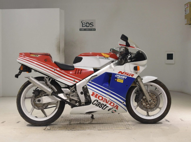 Мотоцикл Honda NSR250R с пробегом 8237 km