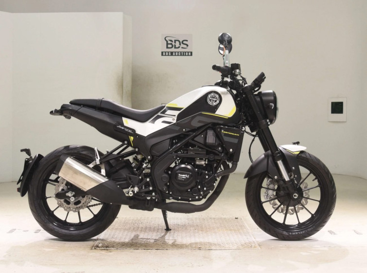 Мотоцикл Benelli LEONCINO 250